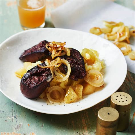  Himmel und Erde! Uma Exploração Deliciosa dos Sabores Clássicos da culinária de Frankfurt