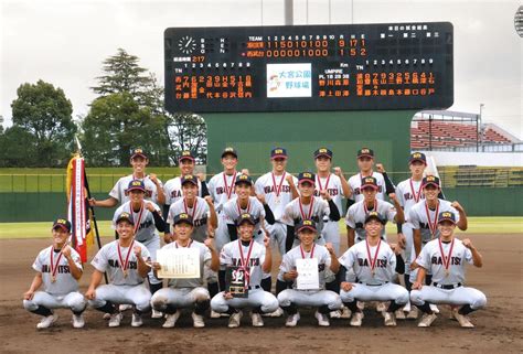 埼玉県高校野球秋季大会 - 野球と秋の空の下で考える未来の可能性